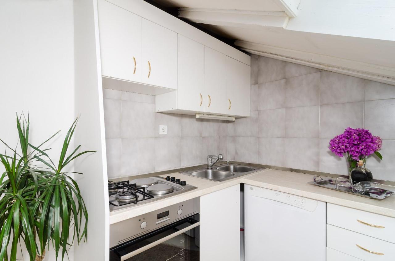 Apartment Emma ดูบรอฟนิก ภายนอก รูปภาพ